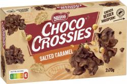 Nestlé Choco Crossies Crunchy Salted Caramel, umhüllt von Milchschokolade