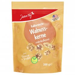 Jeden Tag Kalifornische Walnusskerne