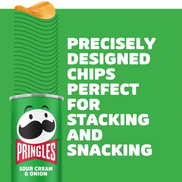 Pringles Sour Cream & Onion Chips 