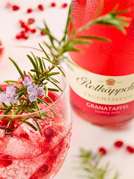 Rotkäppchen Fruchtsecco Granatapfel fruchtig-herb online kaufen bei | Champagner & Sekt