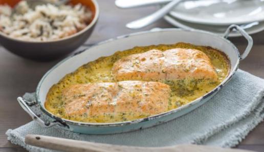 MAGGI fix & frisch Lachs-Sahne-Gratin MAGGI fix & frisch Lachs-Sahne-Gratin