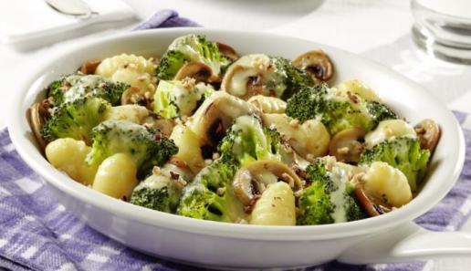 Gnocchi-Gratin mit Pilzen und Broccoli Gnocchi-Gratin mit Pilzen und Broccoli