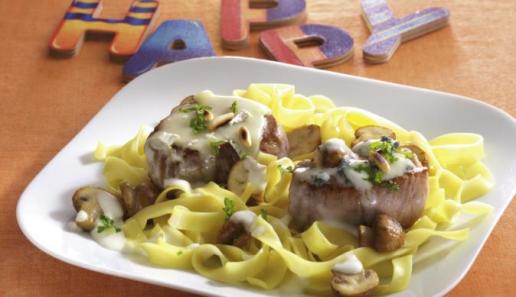 Medaillon-Auflauf mit zweierlei Käse Medaillon-Auflauf mit zweierlei Käse