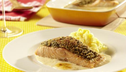 Lachs mit grüner Pfeffer-Kruste Lachs mit grüner Pfeffer-Kruste