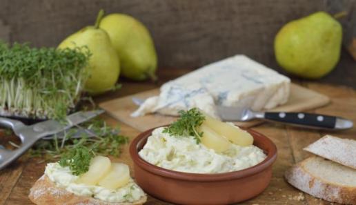 Birne-Gorgonzola-Aufstrich Birne-Gorgonzola-Aufstrich